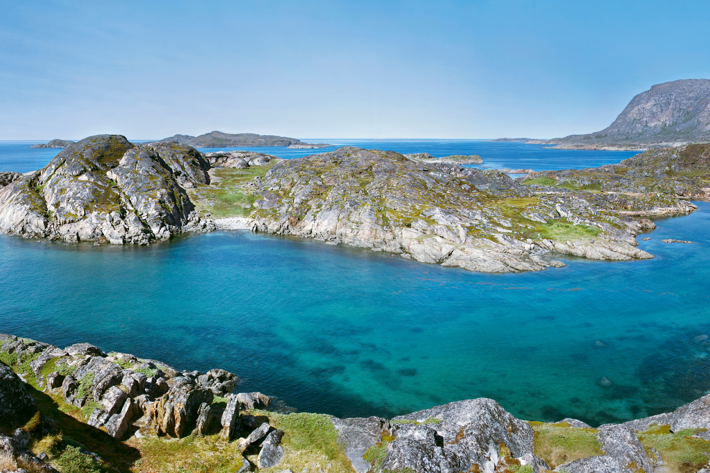 umivik bay (2).webp